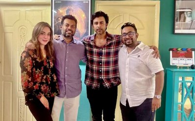 ‘সুড়ঙ্গ’ নায়িকা, প্রযোজক, নায়ক ও নির্মাতা