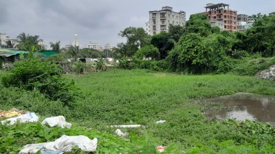 খালের পূর্ব অংশ ভরাট হওয়ায় পানির প্রবাহ নেই
