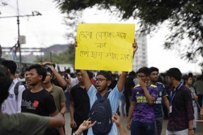 রামপুরায় সড়ক অবরোধ শিক্ষার্থীদের (ছবি: নাসিরুল ইসলাম)