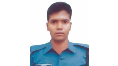 খুলনায় গণমিছিলে সংঘর্ষ, পুলিশ সদস্য নিহত
