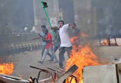 রাজধানীর বিভিন্ন জায়গায় আজ নাশকতা চালানো হয় (ছবি: ফোকাস বাংলা)
