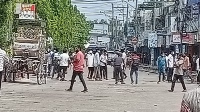 মুন্সীগঞ্জে আন্দোলনে ত্রিমুখী সংঘর্ষ, গুলিতে নিহত দুই