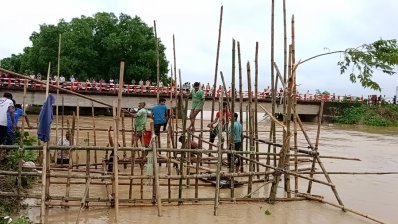 গোমতীর পানি বিপদসীমার ১২০ সেন্টিমিটার উপরে, বাঁধ ভাঙার শঙ্কা