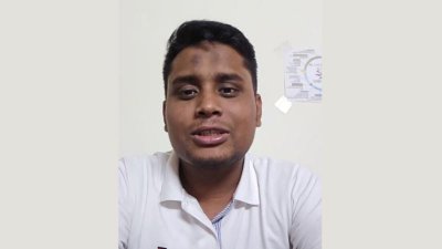 ফেসবুক লাইভে হাসনাত আব্দুল্লাহ