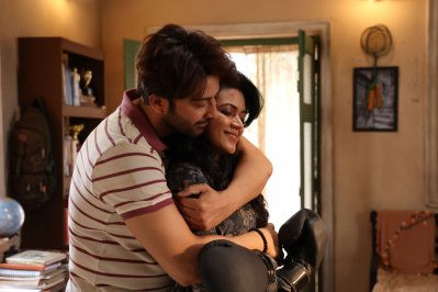 একটি দৃশ্যে শাকিব খান ও নাবিলা