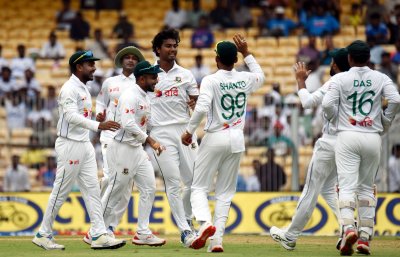 বাংলাদেশ দলের উদযাপন। 