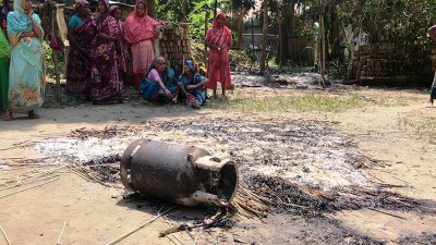 খিচুড়ির আয়োজন করায় দুই পক্ষের সংঘর্ষে আহত ৫