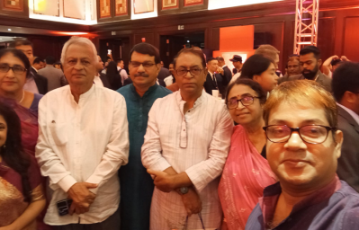 ছবিতে বিভিন্ন দলের নেতারা