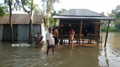 পানিবন্দি হয়ে পড়েছেন জেলার ২৫ হাজার মানুষজন