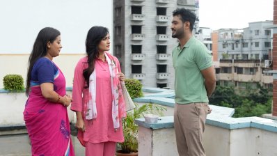 নাটকের আরেকটি দৃশ্য