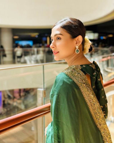 মেহজাবীন চৌধুরী