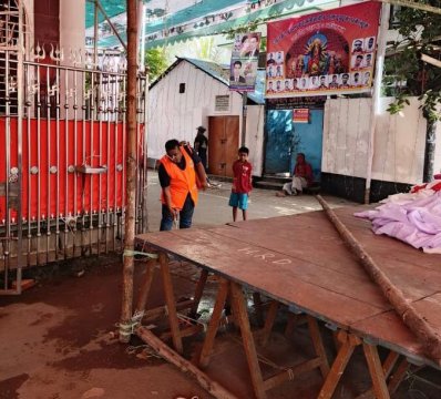 পূজামণ্ডপে ডিএসসিসি&rsquo;র বিশেষ মশক নিয়ন্ত্রণ কার্যক্রম