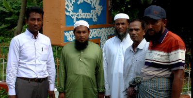 রোহিঙ্গা মুসলিম জনগোষ্ঠীর একাংশ। ছবি: দ্য ডিপ্লোম্যাট