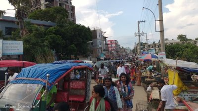 কুয়াকাটায় হোটেল না পেয়ে ফিরে যাচ্ছেন অনেক পর্যটক