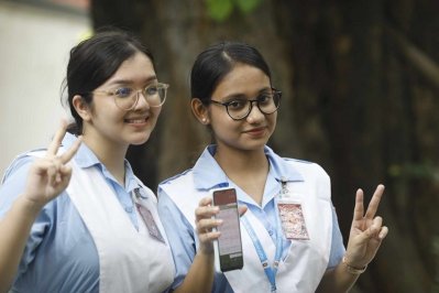 বিগত কয়েক বছরও ফলাফলে মেয়েরা এগিয়ে ছিল।