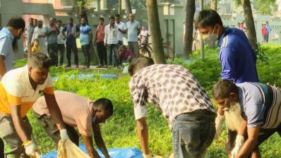 কবর থেকে তোলা হলো আন্দোলনে নিহত শিক্ষার্থী সাকিবের মরদেহ