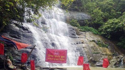 মীরসরাইয়ের ঝরনাগুলো যেন মৃত্যুকূপ, সাত বছরে প্রাণ হারিয়েছেন ২৩ পর্যটক