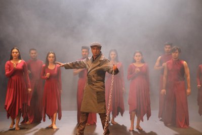জসিম ফ্লোরে ‘জেগেছে বাংলাদেশ’