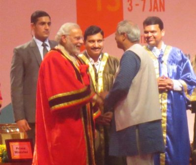 ভারতের ১০২তম বিজ্ঞান কংগ্রেসে ড. ইউনূসকে প্রধানমন্ত্রী মোদির অভ্যর্থনা