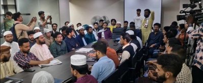 বৈষম্যবিরোধী আন্দোলনকারীদের বৈঠক। এতো যোগ দেয়নি অন্য ছাত্র সংগঠনগুলো। 