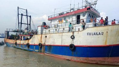 বাংলাদেশি ২ জাহাজ এখন ভারতের প্যারাদ্বীপে, দ্রুত ফিরিয়ে আনার দাবি