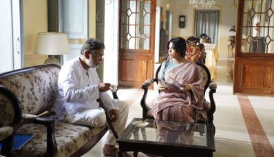 ‘অন্তরা’র দৃশ্যে আফজাল হোসেন ও নওশাবা