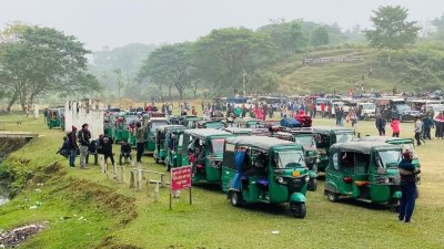 সাজেকে পর্যটকদের ঢল, খালি নেই কোনও রিসোর্ট