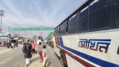 তাবলিগ জামাতের দুই পক্ষের সংঘর্ষের পর মহাসড়ক অবরোধ