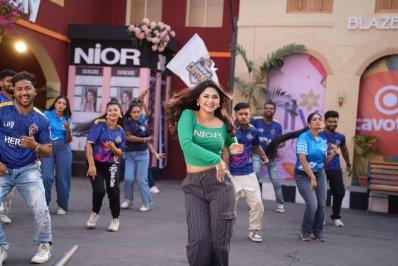 থিম সংয়ে অর্চিতা স্পর্শিয়া