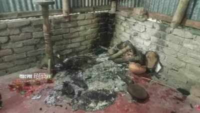 শীতলা মন্দিরের প্রতিমায় আগুন