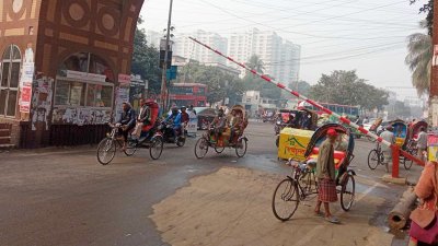 মুক্তি ও গণতন্ত্র তোরণ