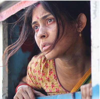 ‘প্রিয় মালতী’ সিনেমার একটি দৃশ্যে মেহজাবীন চৌধুরী 