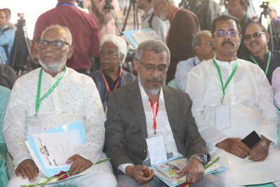 পরিবর্তন না পুনরাবৃত্তি: কী বার্তা দেবে তৃণমূল, কী আসছে সিদ্ধান্ত