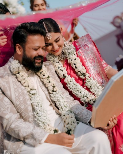 মায়ের শাড়ি পরে মেহজাবীনের বিয়ে, এবং...