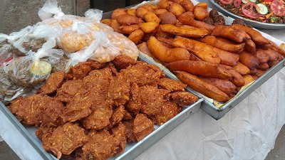 ইফতার সামগ্রী। ছবি: সাজ্জাদ হোসেন