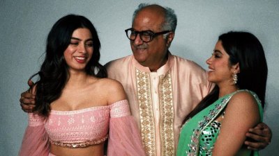 খুশি কাপুর, বনি কাপুর ও জাহ্নবী কাপুর 