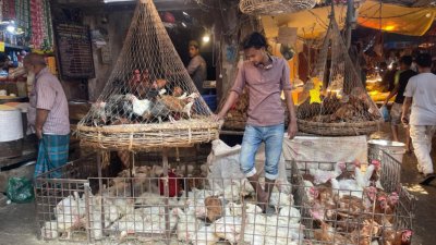 নিত্যপণ্যের উচ্চমূল্য নিয়েই আসছে ঈদ