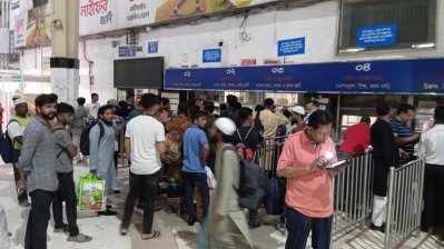 শেষ মুহূর্তেও স্বস্তির ঈদযাত্রা