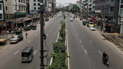 চিরচেনা সেই ঢাকা এখন অনেকটা ফাঁকা (ছবি: নাসিরুল ইসলাম)