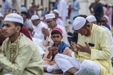 মোনাজাত