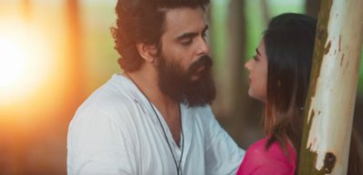 ‘জংলি’ সিনেমায় সিয়াম ও বুবলী 