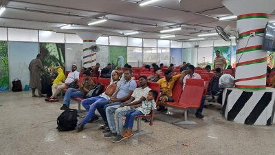 ‘বিমানবন্দরে প্রবাসীদের জন্য লাউঞ্জ অনন্য উদ্যোগ’