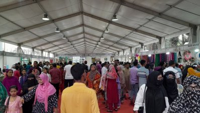 আগারগাঁও ডিএনসিসি ঈদ মেলায়ও দর্শনার্থী উপস্থিতি ছিল চোখে পড়ার মতো