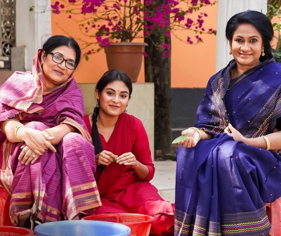 ইউটিউব ট্রেন্ডিংয়ে ‘তোমাদের গল্প’, কাঁদাচ্ছে দর্শক
