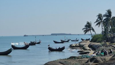 গত ১৫ এপ্রিল থেকে শুরু হয় নিষেধাজ্ঞা