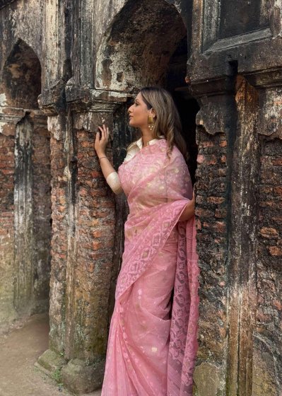 টিনা রাসেল