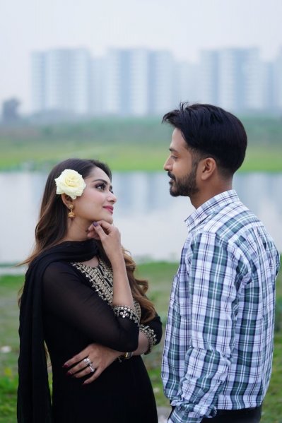 ইয়াশ ও তিশা