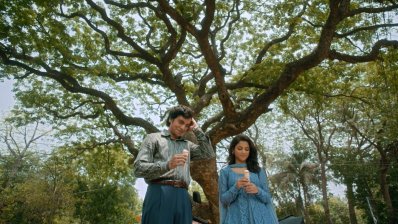 &lsquo;উৎসব&rsquo;-এর টিজারে সৌম্য জ্যোতি ও সাদিয়া আয়মান