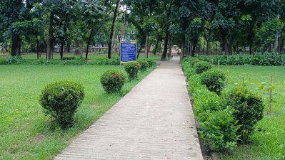 এখনও ফাঁকা ঢাবি ক্যাম্পাস, ফিরতে শুরু করেছেন শিক্ষার্থীরা