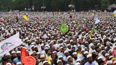 মহাসমাবেশে নেতাকর্মীরা (ছবি: নাসিরুল ইসলাম)